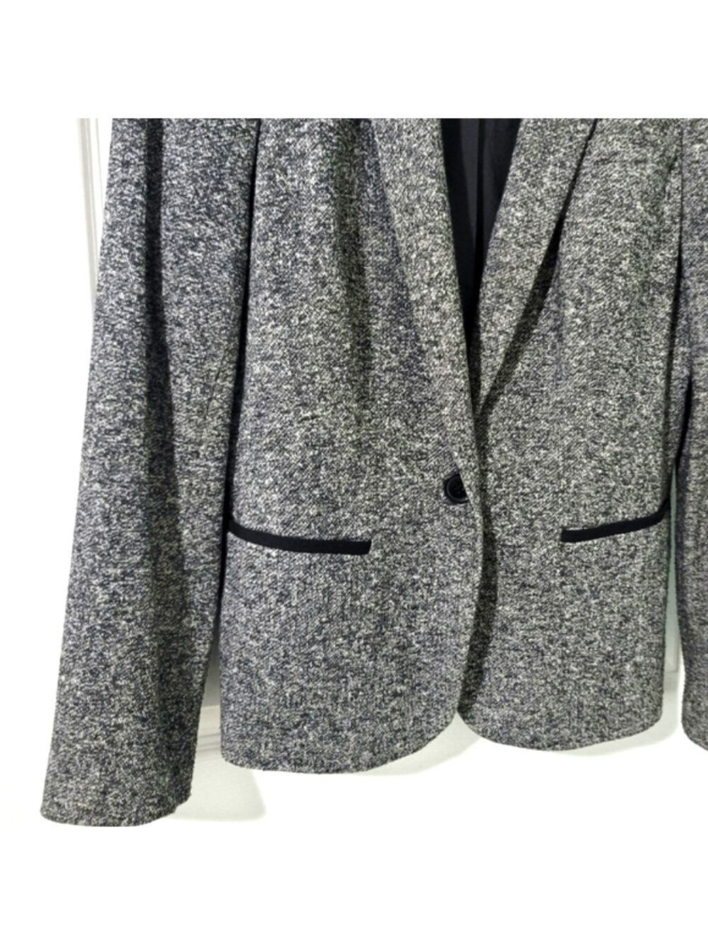 Plus Size 14 Vintage Tommy Hilfiger Women's Single-Breasted Soft Knit Blazer